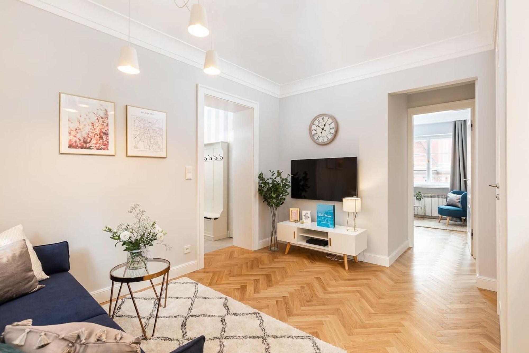 Plac Zamkowy - Apartment With City View By Noclegi Renters Warszawa Eksteriør billede